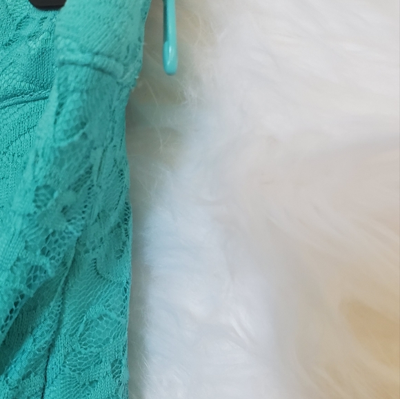 BEBE Teal Turquoise Lace Assymetrical Mermaid Midi Skirt - Size XXS, 00 - Picture 4 of 6